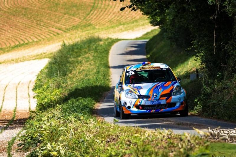 Covering sur une Renault Clio III RS au Havre pour un pilote de Rallye normand