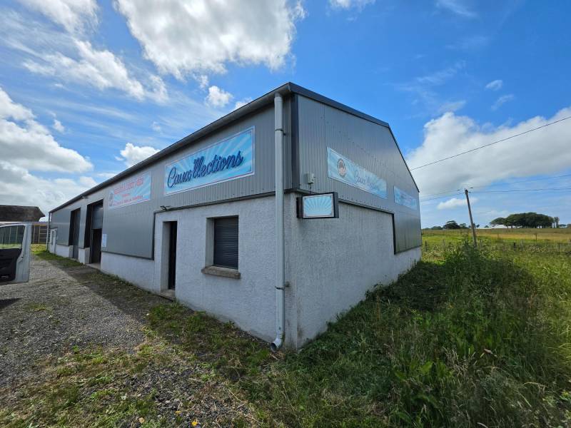 Ouverture de Caux'llections à Gonneville-la-Mallet : une nouvelle enseigne lumineuse réalisée par Vecktotum
