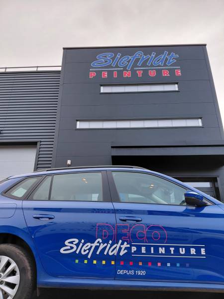 Enseigne et marquage véhicule